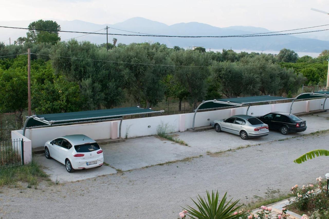 Oliva Holiday Homes Dhiyeliotika Bagian luar foto