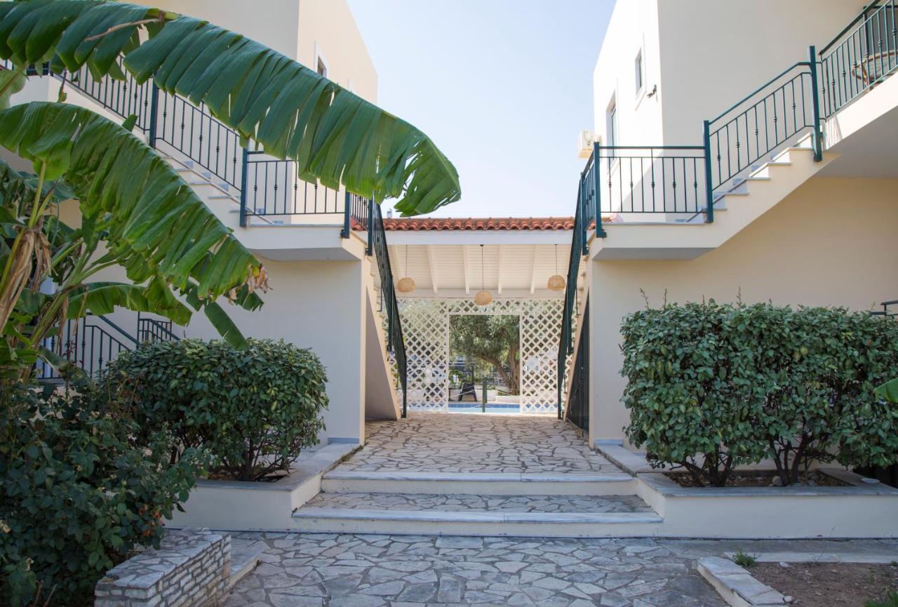 Oliva Holiday Homes Dhiyeliotika Bagian luar foto
