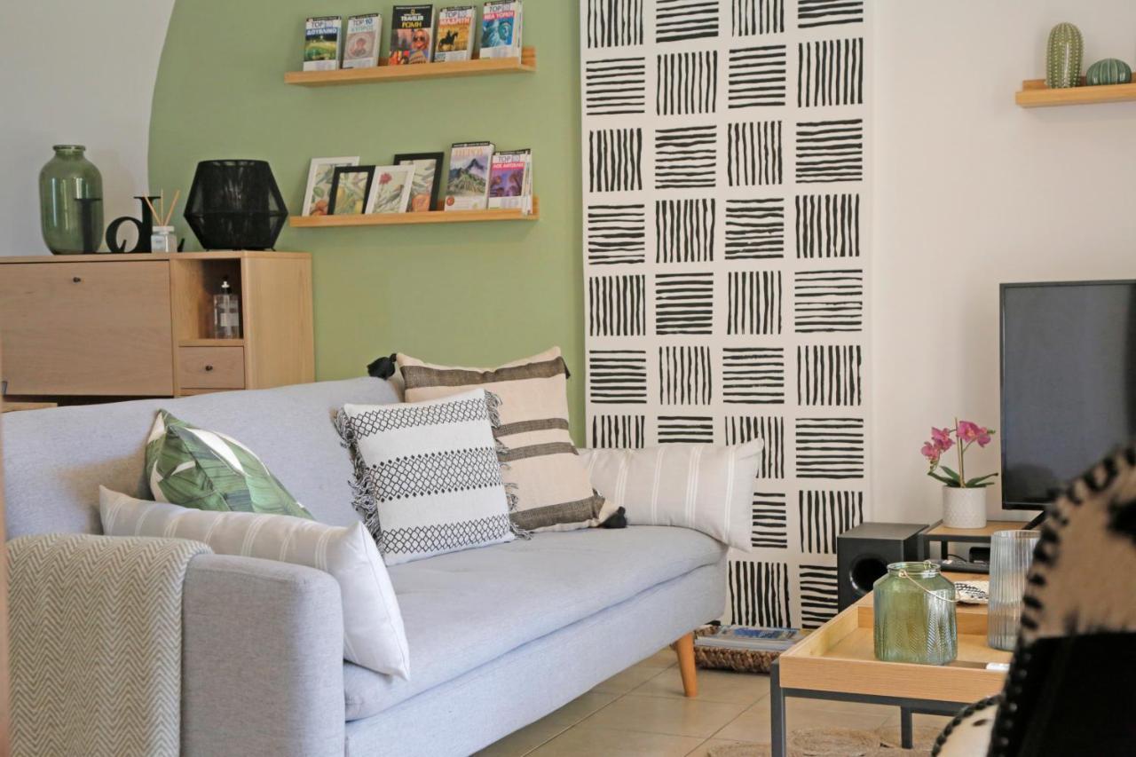 Oliva Holiday Homes Dhiyeliotika Bagian luar foto